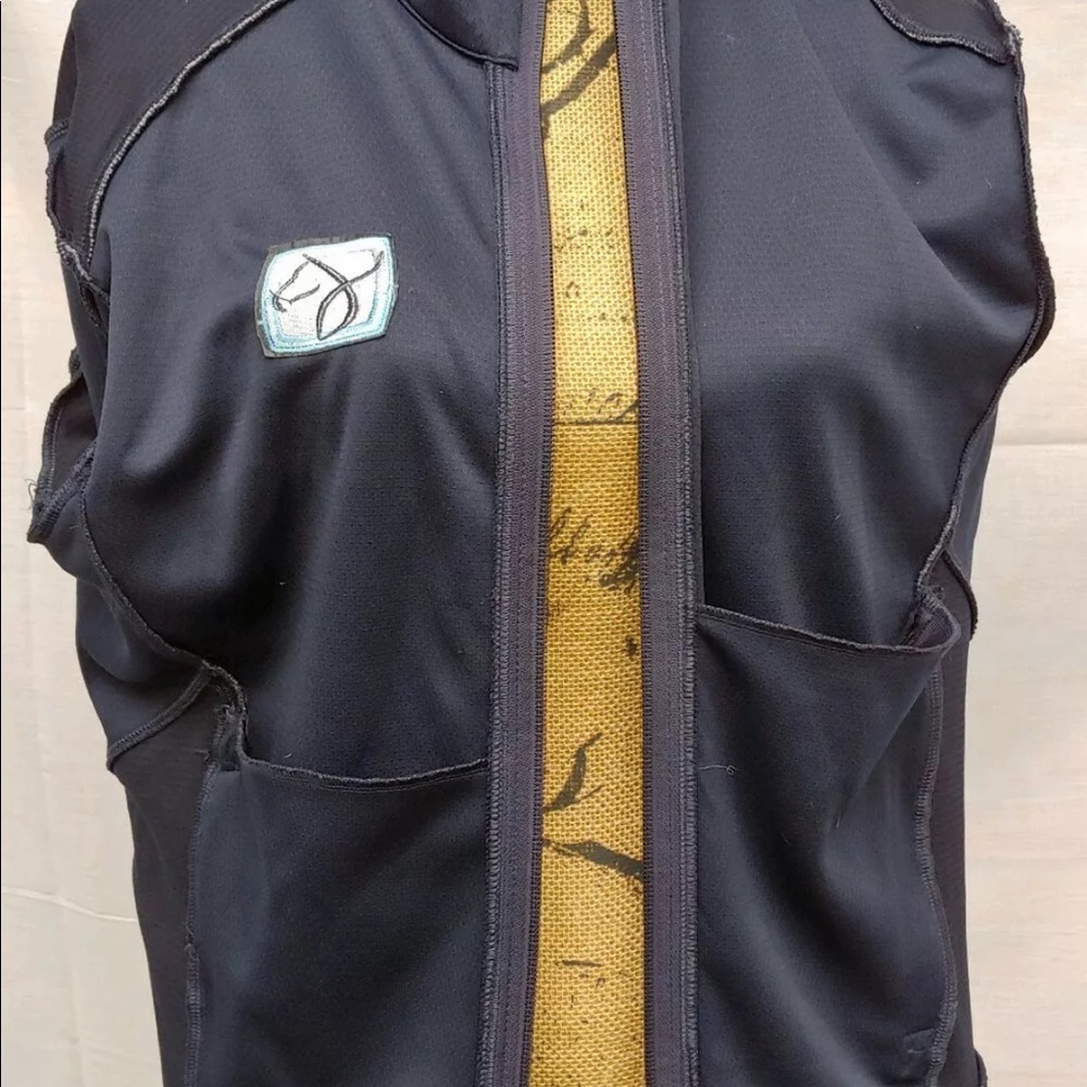 SOLD - Picture 7 of 8